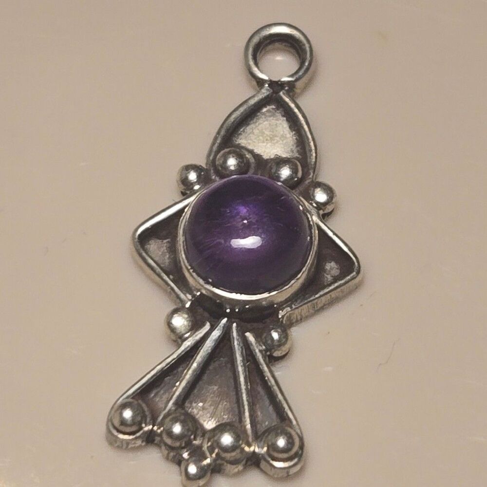 Pretty Purple Boho  Vintage Sterling Silver Pendant